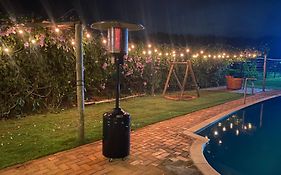 Casa de Campo / Sítio + Chalé Suíço + Área Festa + Piscina